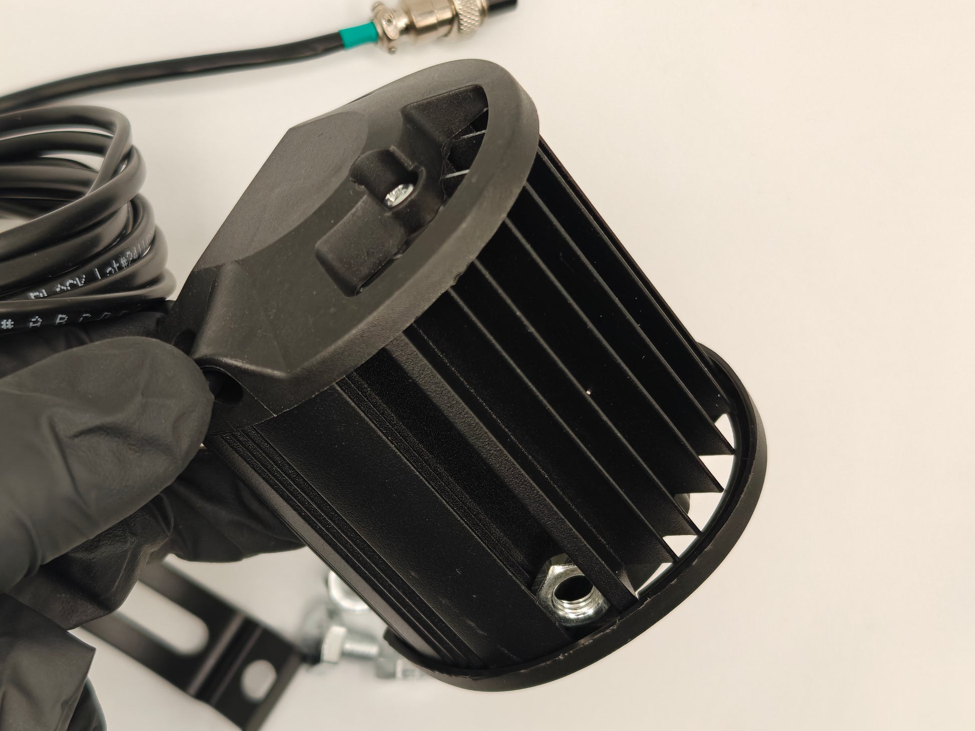 72W LED Lamp for Actor helper Controller with mount brackets and 9ft cord, rear view, aluminum fan grill for great cooling