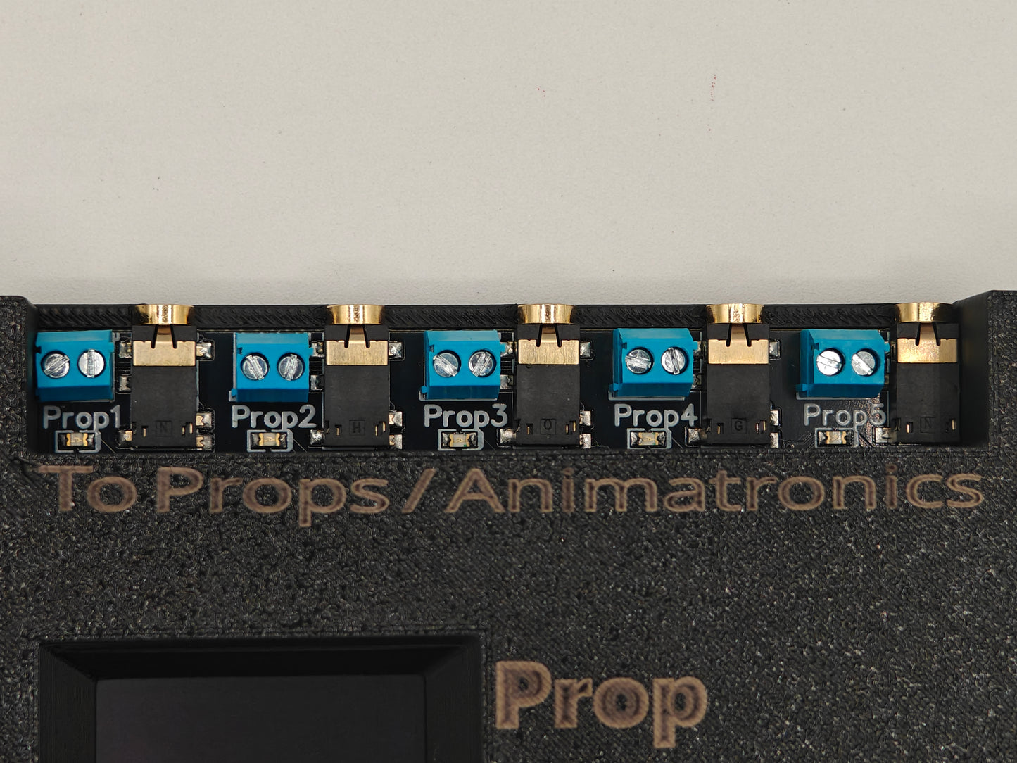 Prop Activator, outputs for StepPad or try me  Halloween props