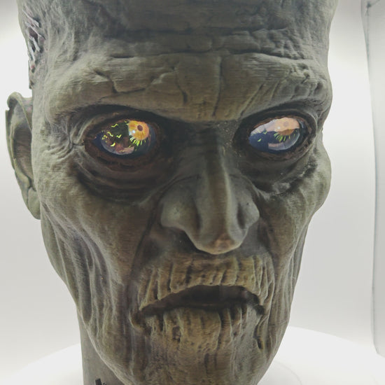 Frankenstein  Monster 3D printed  Bust with Living Mummiks Display Box  and Digital eyes kit installed. Halloween, Horror Display.